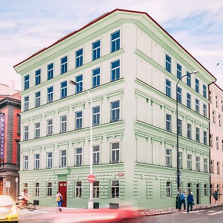 New Apartments Chain Florenc Прага Экстерьер фото