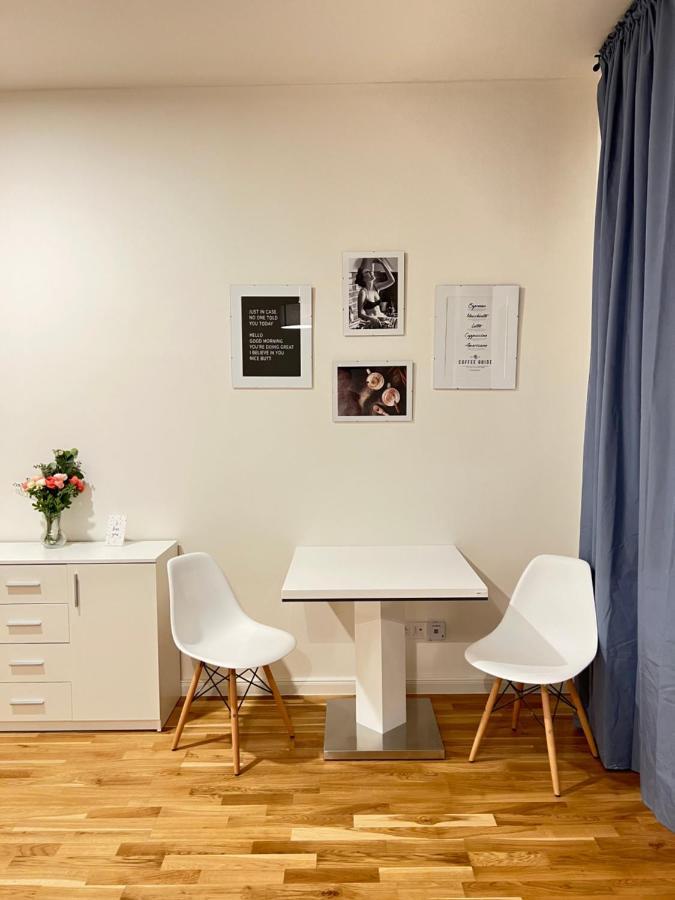 New Apartments Chain Florenc Прага Экстерьер фото